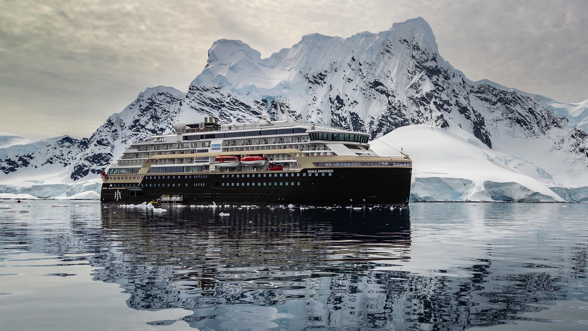 MS Roald Amundsen